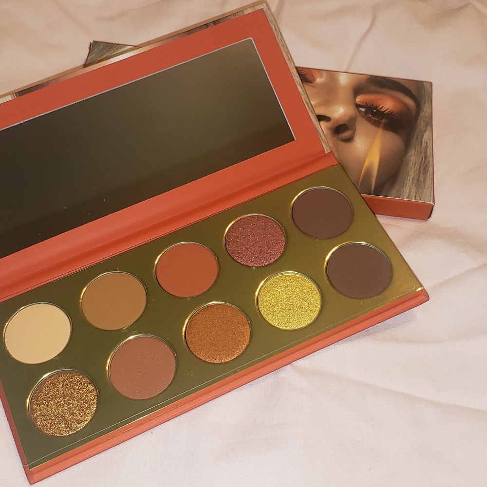 KKW Beauty Palette - Picture 5 of 8